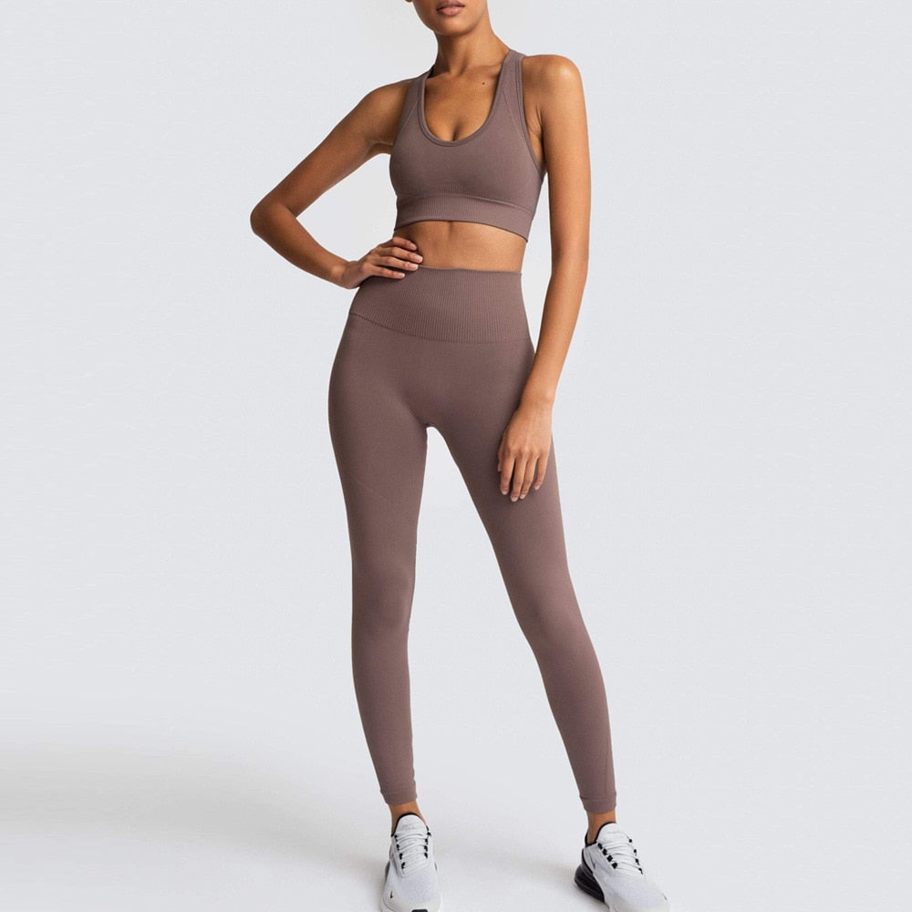 Seamless Gym Set Nylon Woman Sportswear 2 Piece Exercise Leggings Padded Sports Bras Women Fitness Wear Yoga Sets Sports Suits